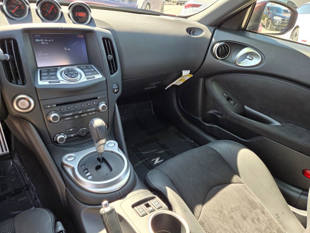 Certified 2020 Nissan 370Z Touring Sport image 14