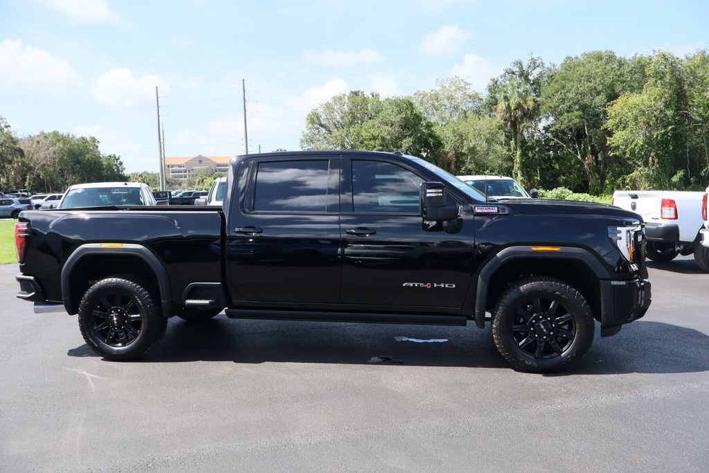 Certified 2025 GMC Sierra 2500 AT4 w/ AT4 Premium Plus Package AWD/4WD image 10