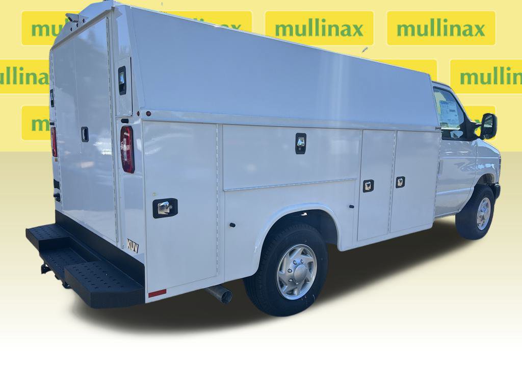 New 2025 Ford E-350 and Econoline 350 Super Duty w/ Power Equipment Group RWD image 3