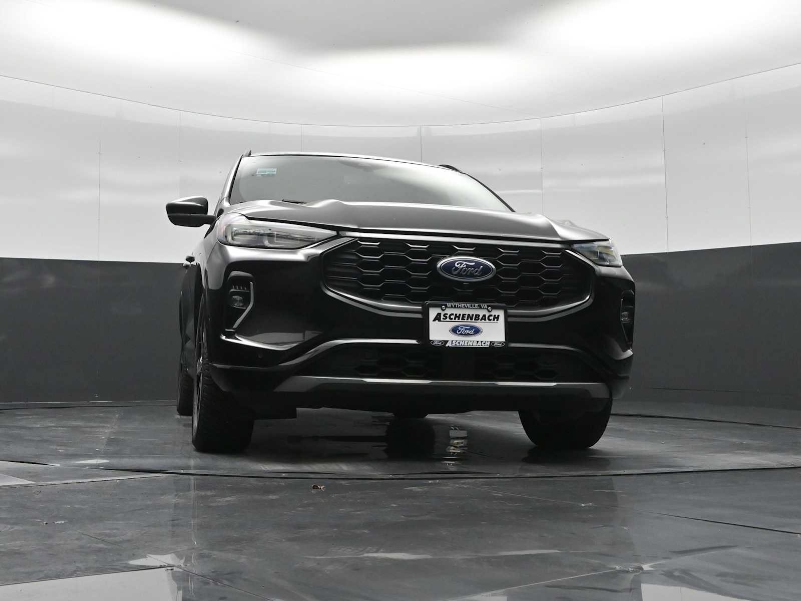 Used 2023 Ford Escape ST-Line Elite w/ Premium Technology Package AWD/4WD image 29