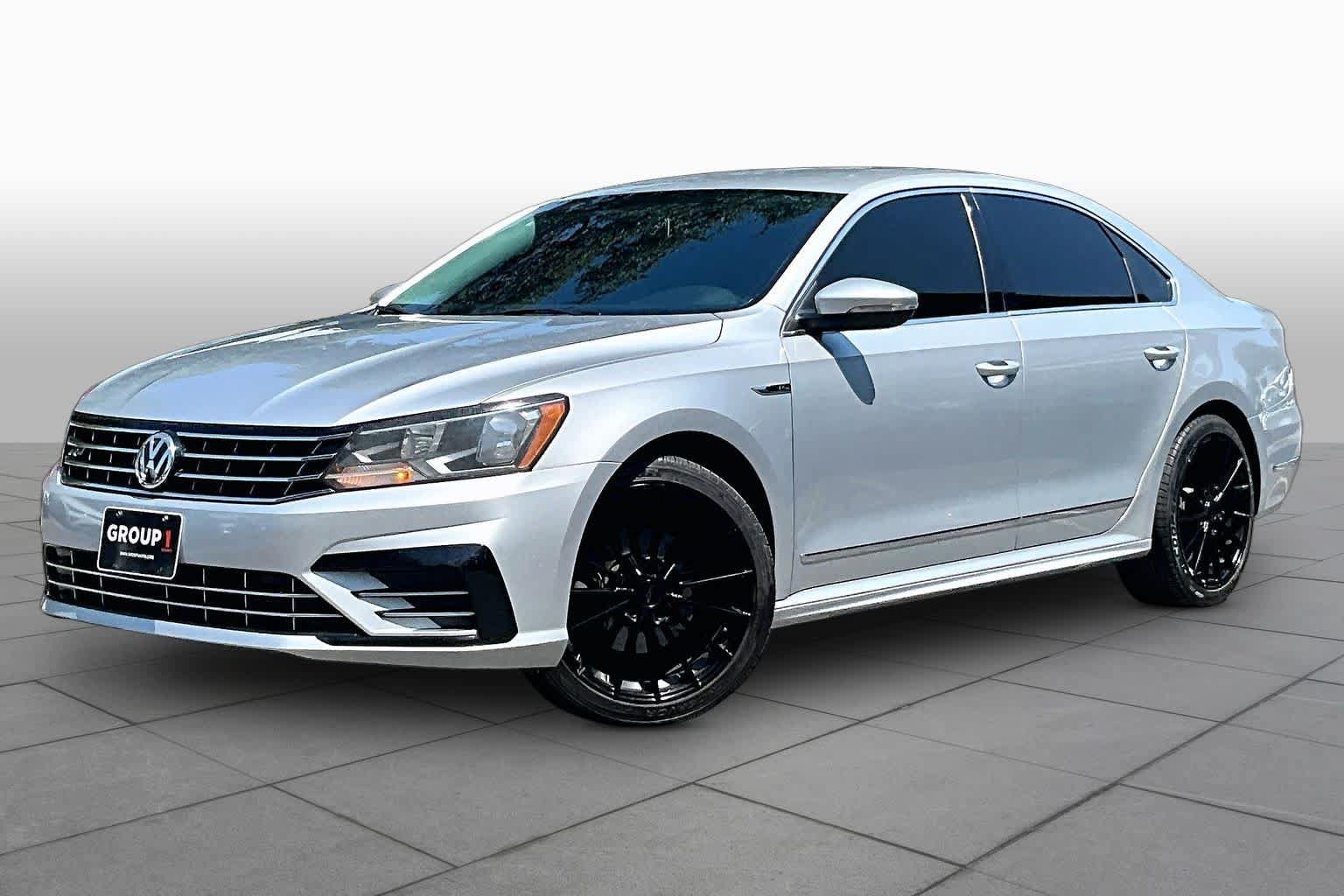 Used 2017 Volkswagen Passat 1.8T R-Line