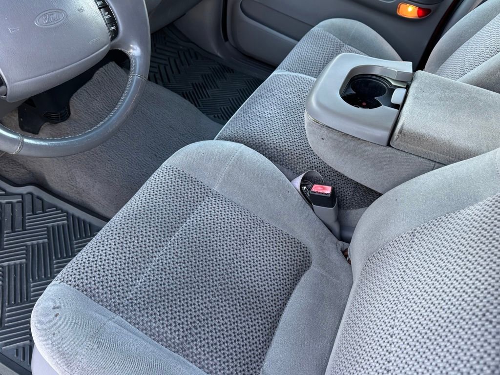 Used 2001 Ford F150 XLT image 6