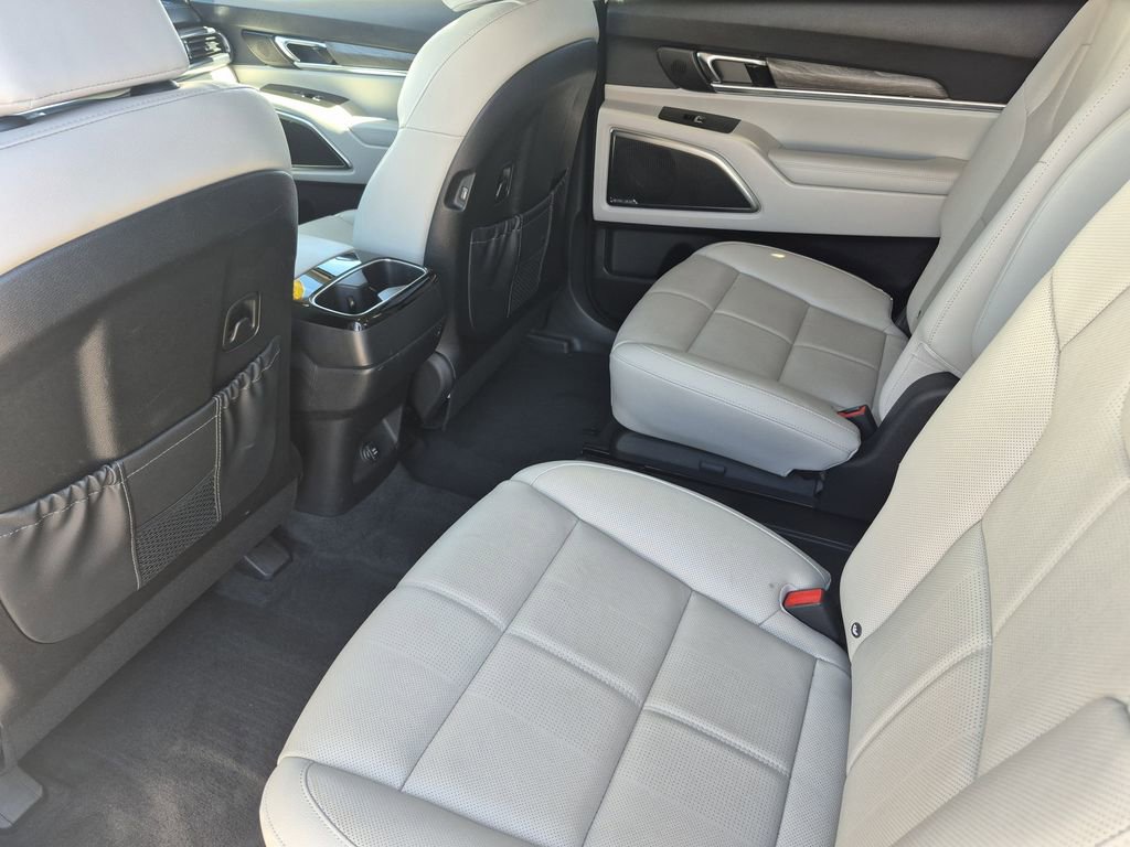 Used 2022 Kia Telluride SX image 14