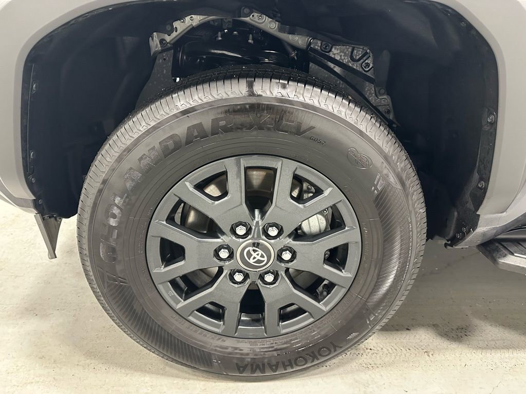 Used 2025 Toyota 4Runner SR5 image 65