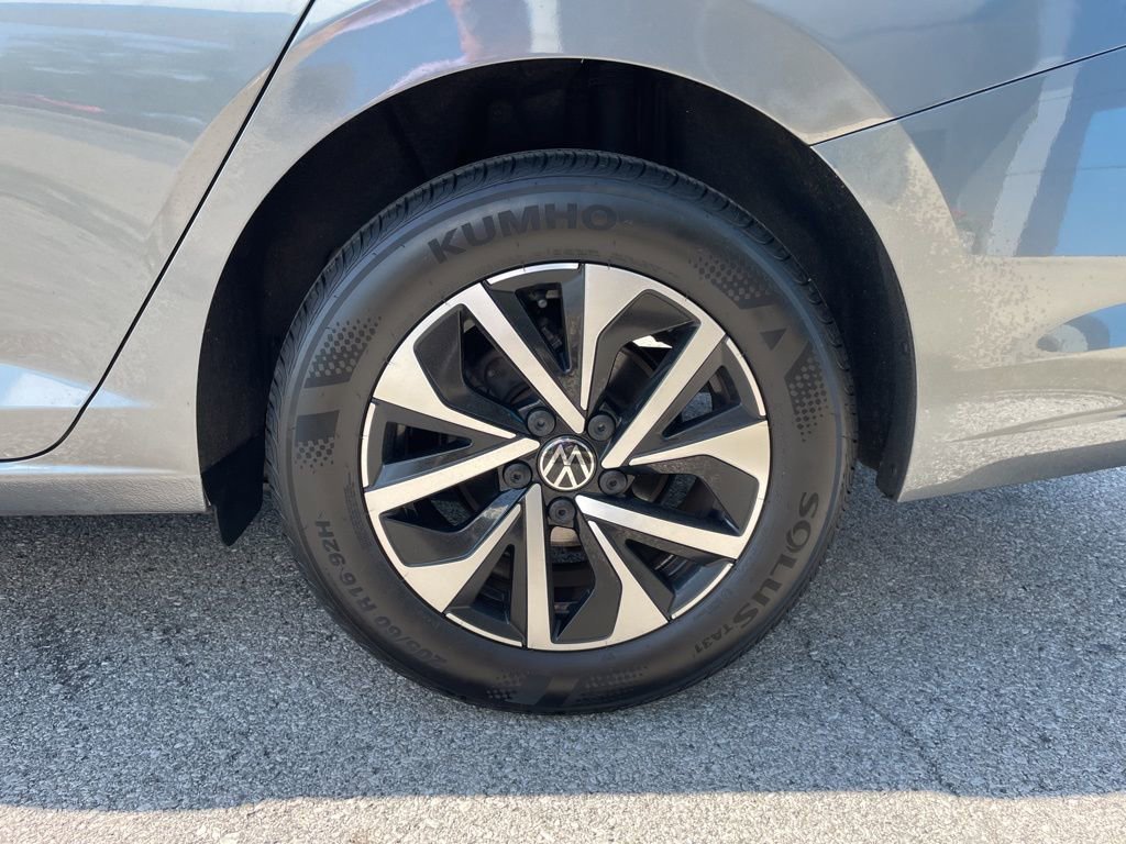 Used 2025 Volkswagen Jetta S FWD image 19