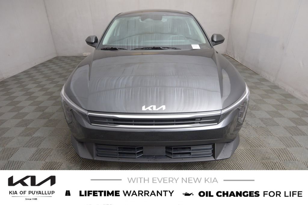 New 2026 Kia K4 LXS image 2