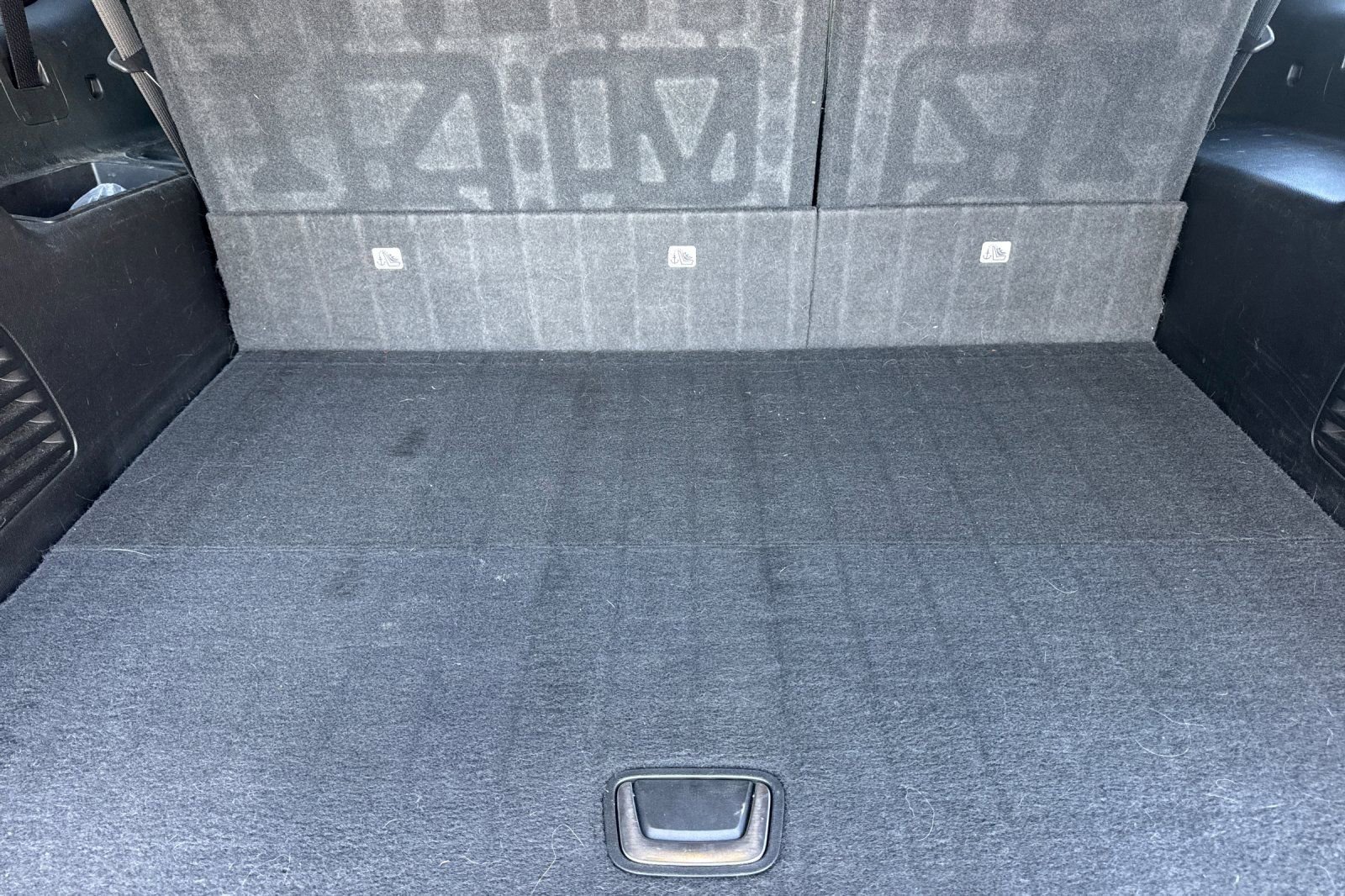 Used 2019 Cadillac Escalade ESV Platinum image 18