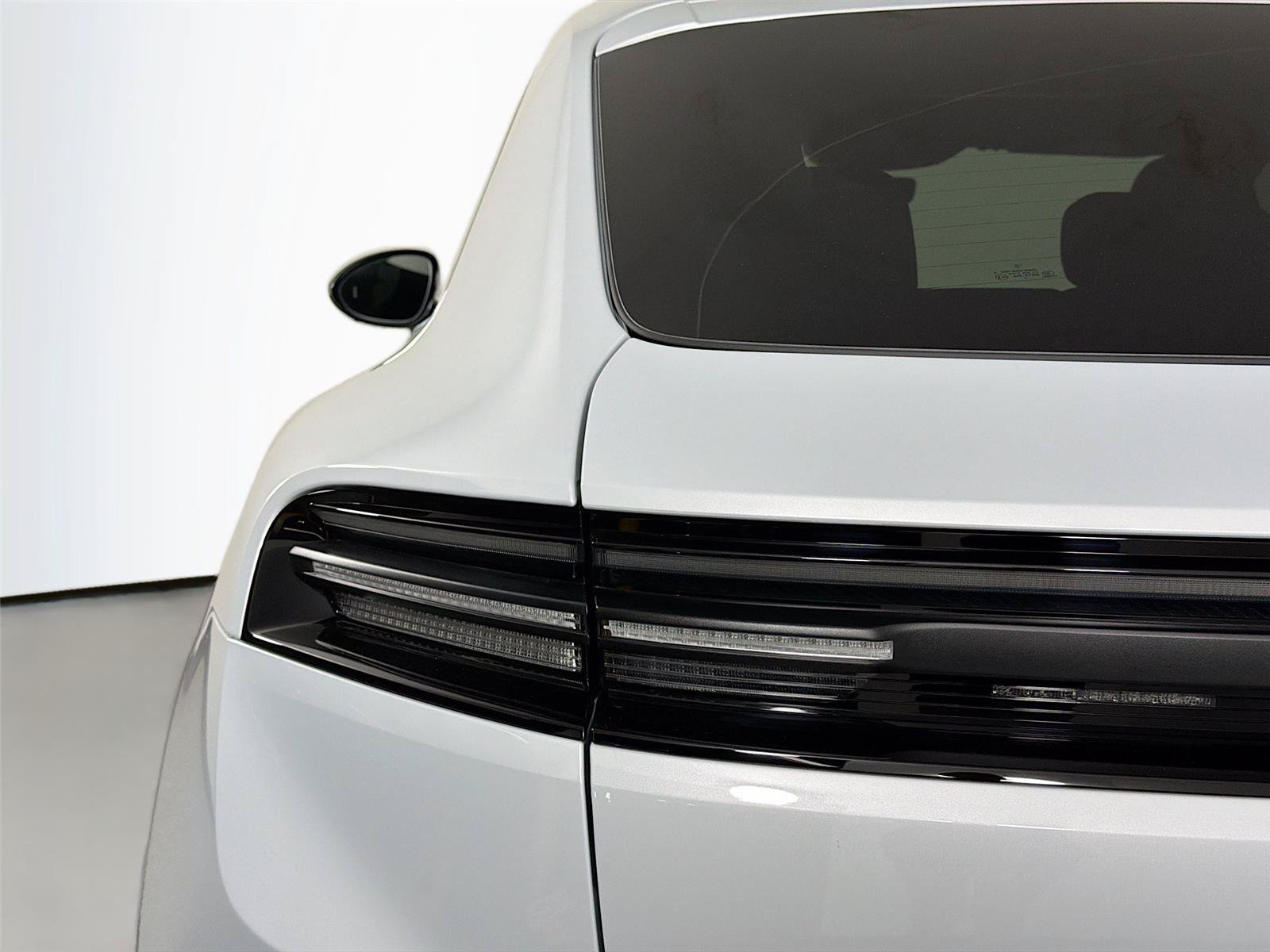 Certified 2026 Porsche Macan 4 Electric RWD image 16