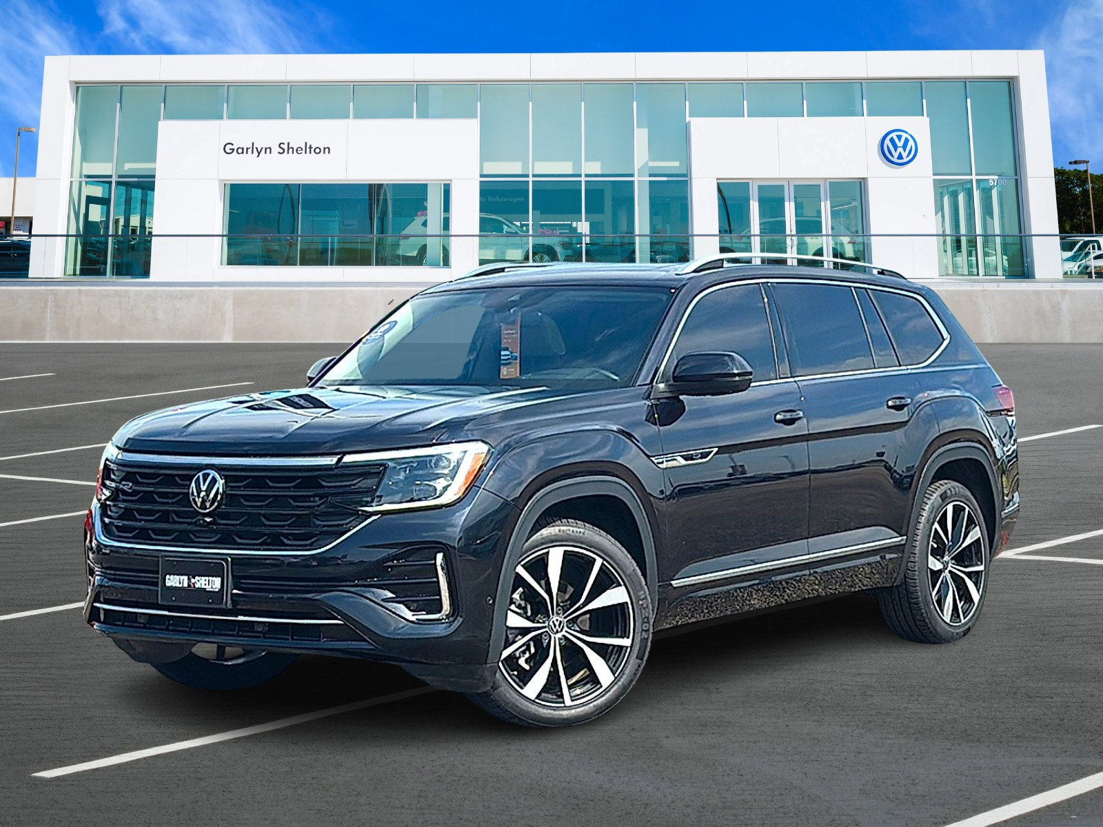 Used 2024 Volkswagen Atlas SEL Premium R-Line