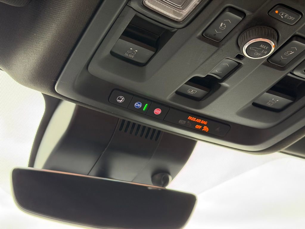 Used 2023 GMC Yukon XL Denali Ultimate image 43