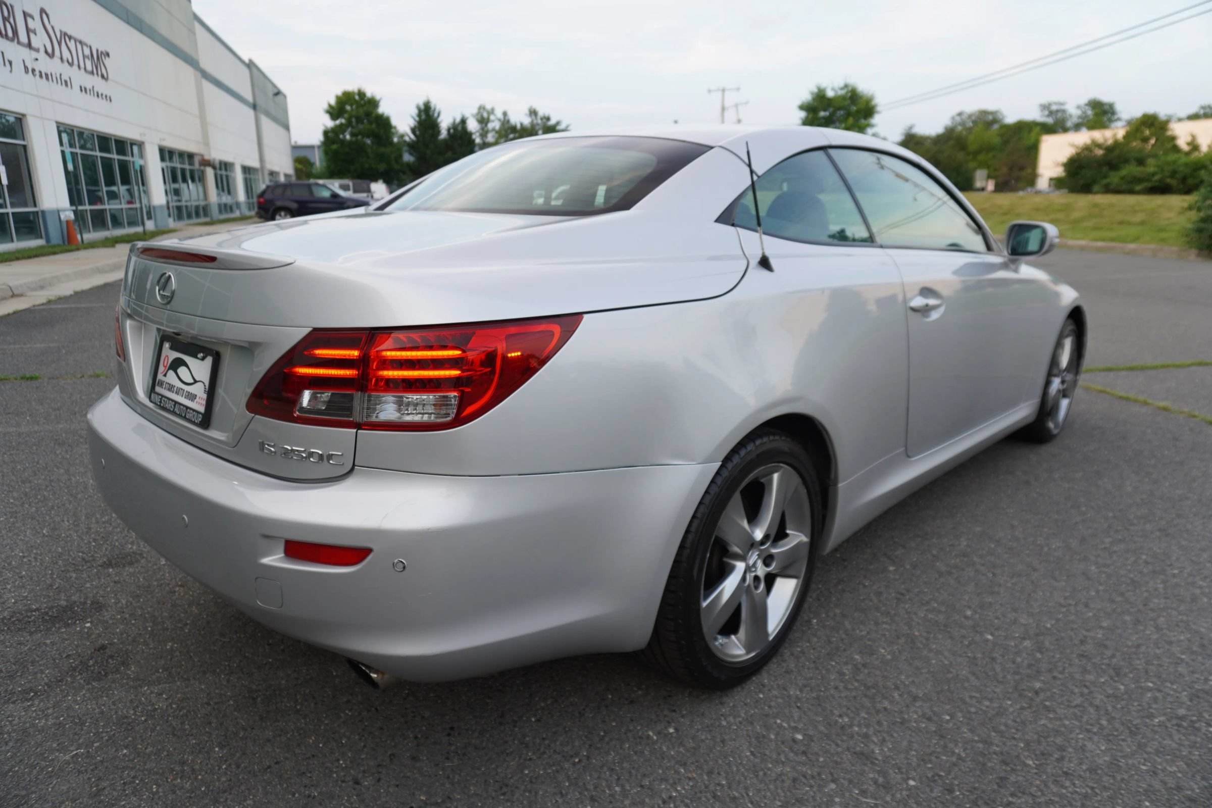 Used 2011 Lexus IS 250C RWD image 7