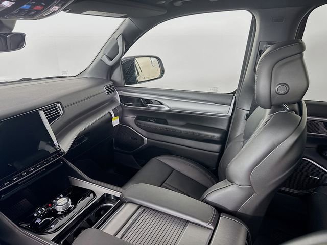 New 2026 Jeep Grand Wagoneer 4WD w/ Premium Group I image 28