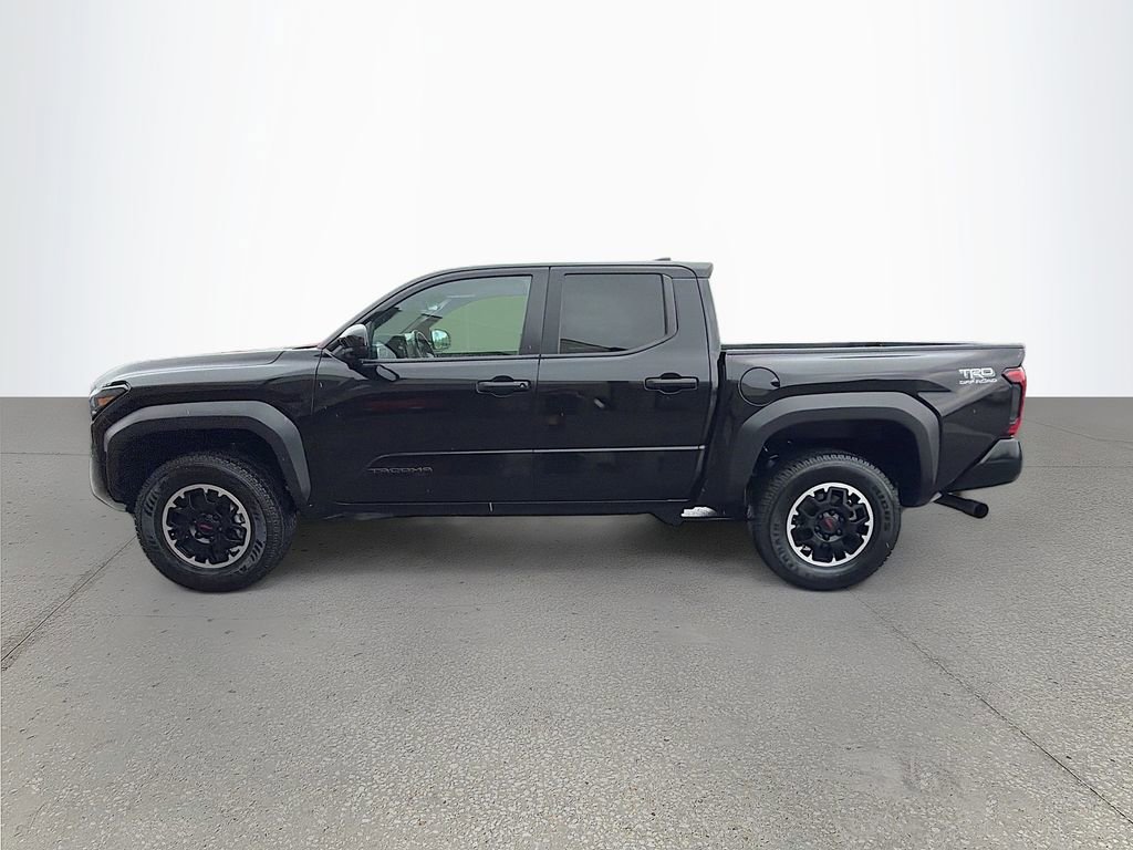 Used 2024 Toyota Tacoma TRD Off-Road image 7