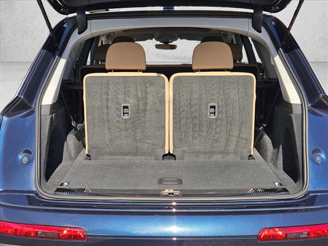 Used 2023 Audi Q7 2.0T Premium w/ Convenience Package AWD/4WD image 6