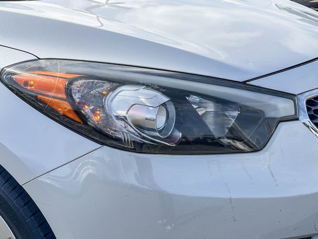 Used 2016 Kia Forte LX image 7