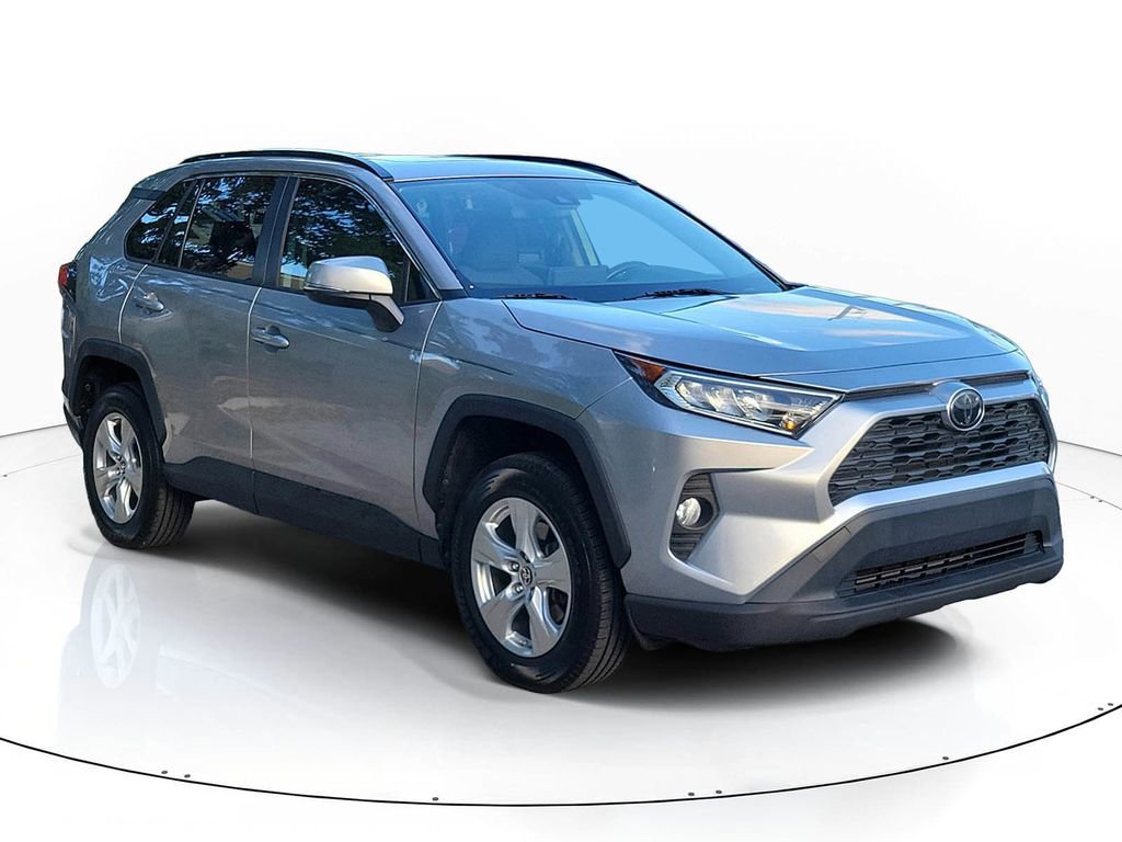 Used 2019 Toyota RAV4 XLE image 1