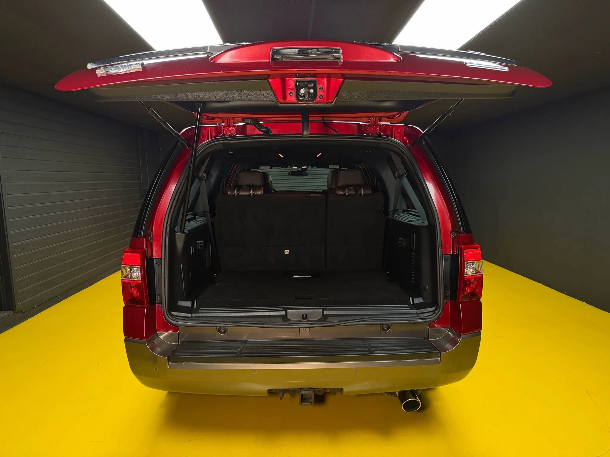 Used 2016 Ford Expedition EL King Ranch image 14