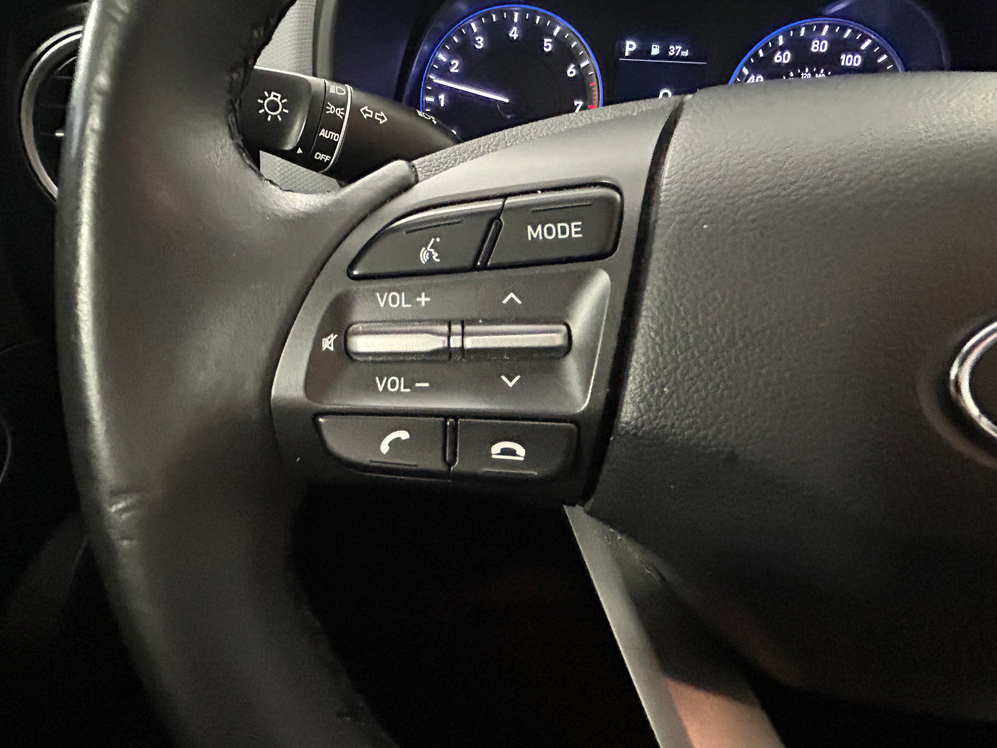 Used 2020 Hyundai Kona SEL w/ Cargo Package image 23