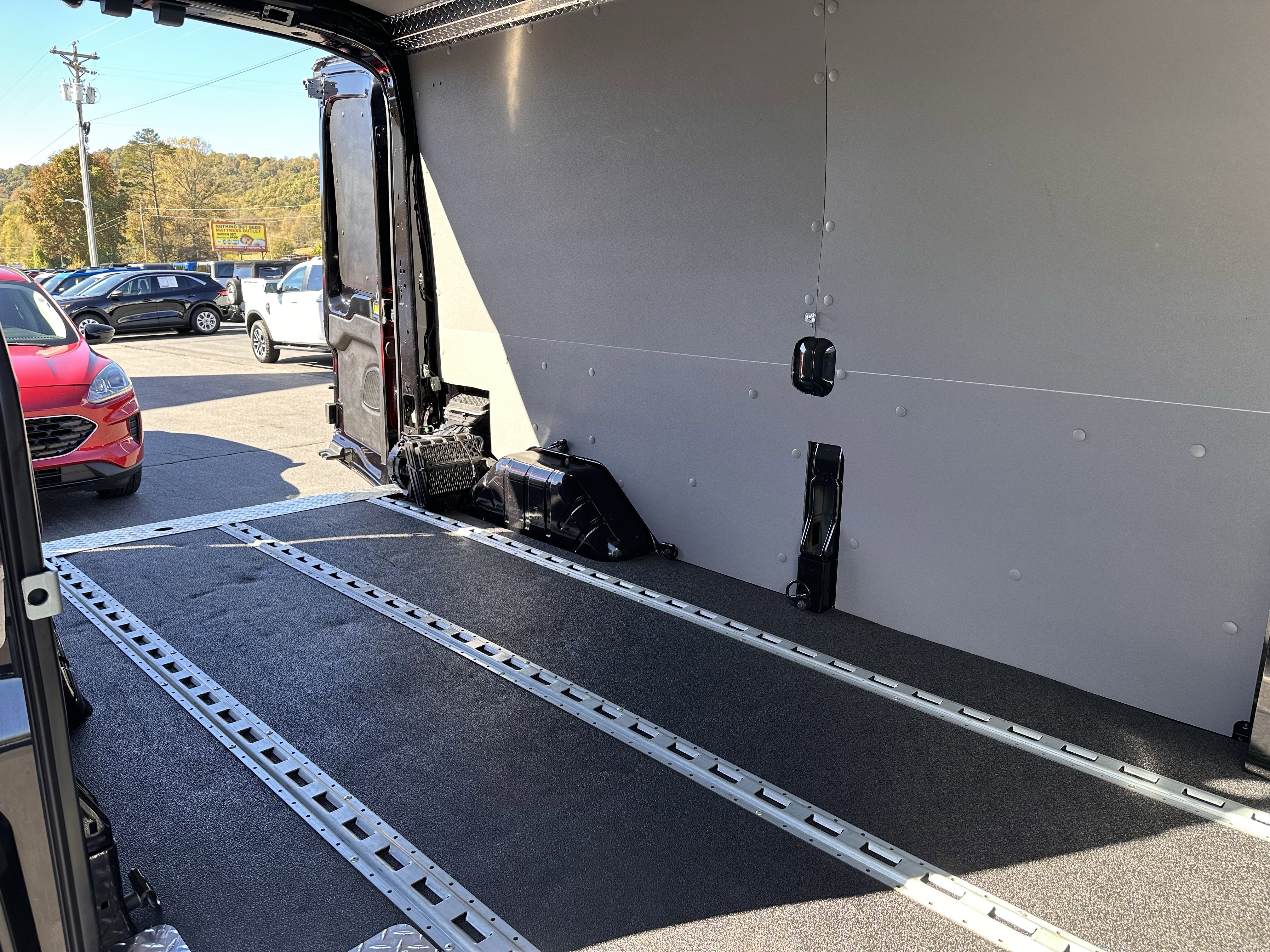 Used 2023 Ford Transit 250 XL AWD/4WD image 14