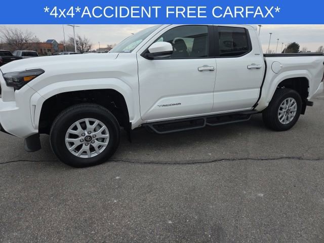 Used 2024 Toyota Tacoma SR5 image 10