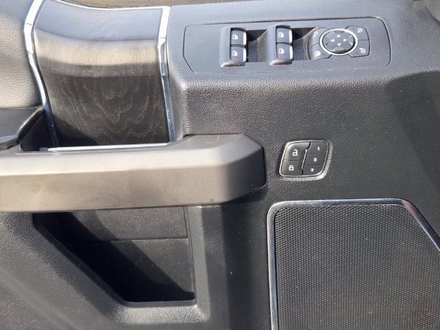 Used 2019 Ford F150 Platinum w/ Equipment Group 701A Luxury AWD/4WD image 30