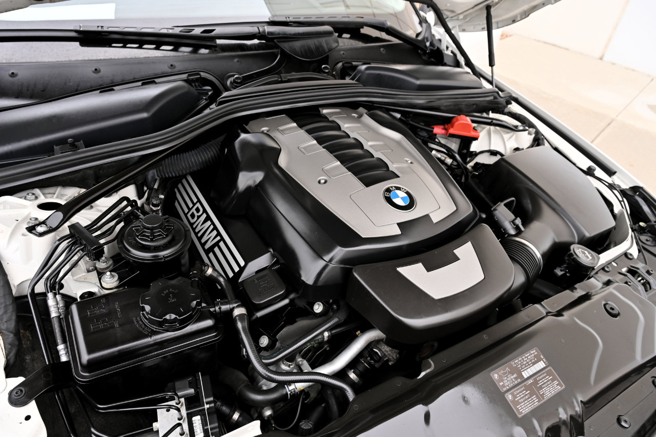 Used 2007 BMW 550i Sedan image 33