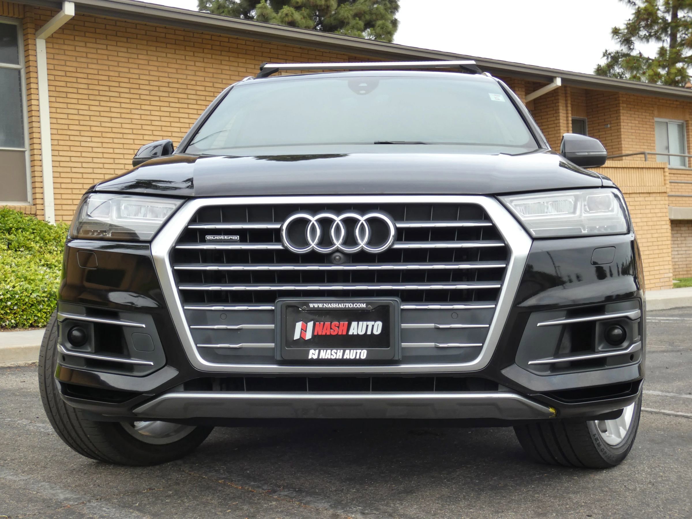 Used 2017 Audi Q7 3.0T Prestige w/ Prestige Package image 17