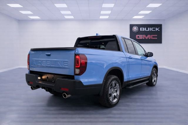 Used 2025 Honda Ridgeline TrailSport image 6