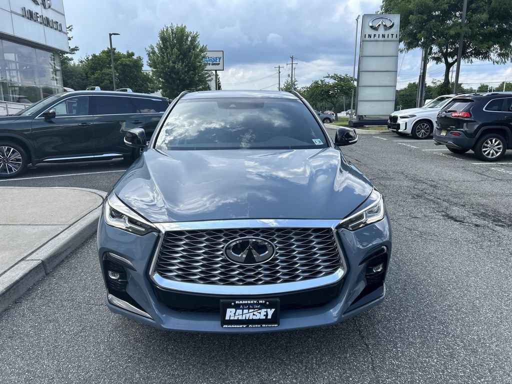 Certified 2024 INFINITI QX55 Luxe w/ Cargo Package AWD/4WD image 3