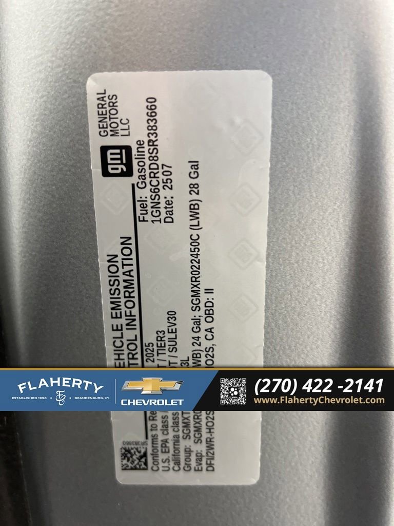 Used 2025 Chevrolet Suburban LT w/ Comfort Package AWD/4WD image 16