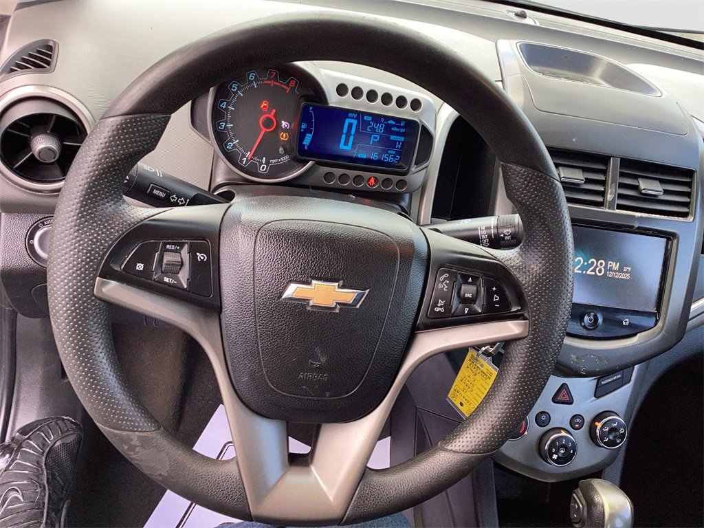 Used 2013 Chevrolet Sonic LT image 10