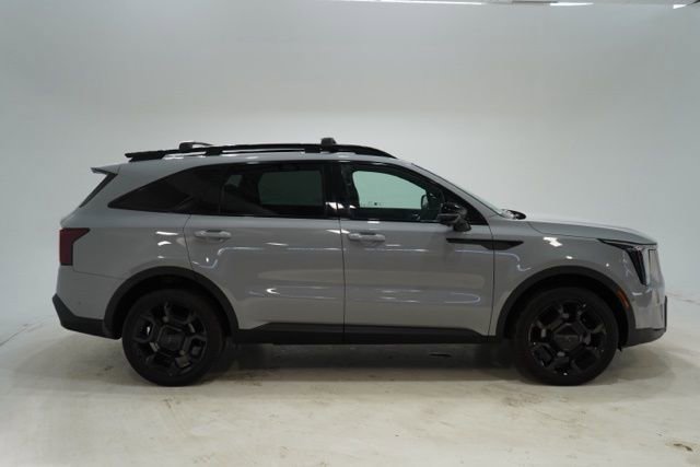 Used 2025 Kia Sorento SX Prestige image 9