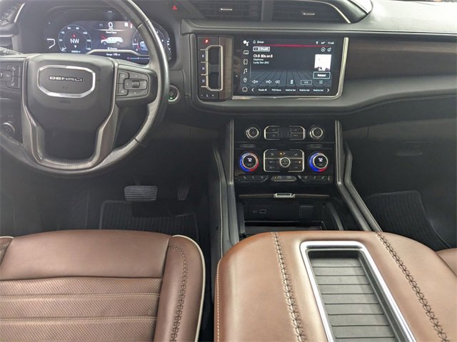 Used 2023 GMC Yukon Denali Ultimate image 27