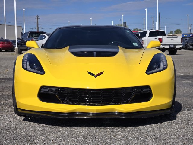 Used 2019 Chevrolet Corvette Z06 RWD image 2