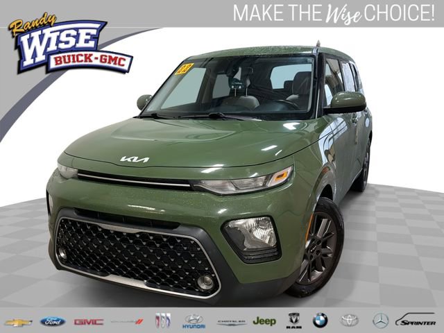 Used 2022 Kia Soul EX
