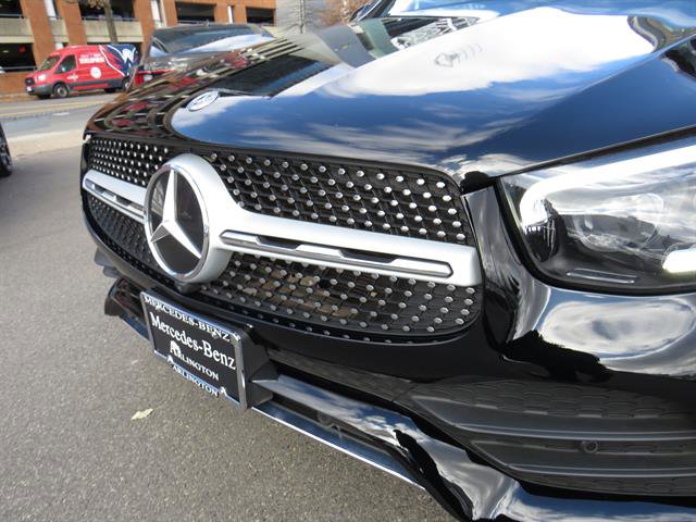 Certified 2021 Mercedes-Benz GLC 300 4MATIC w/ AMG Line image 25