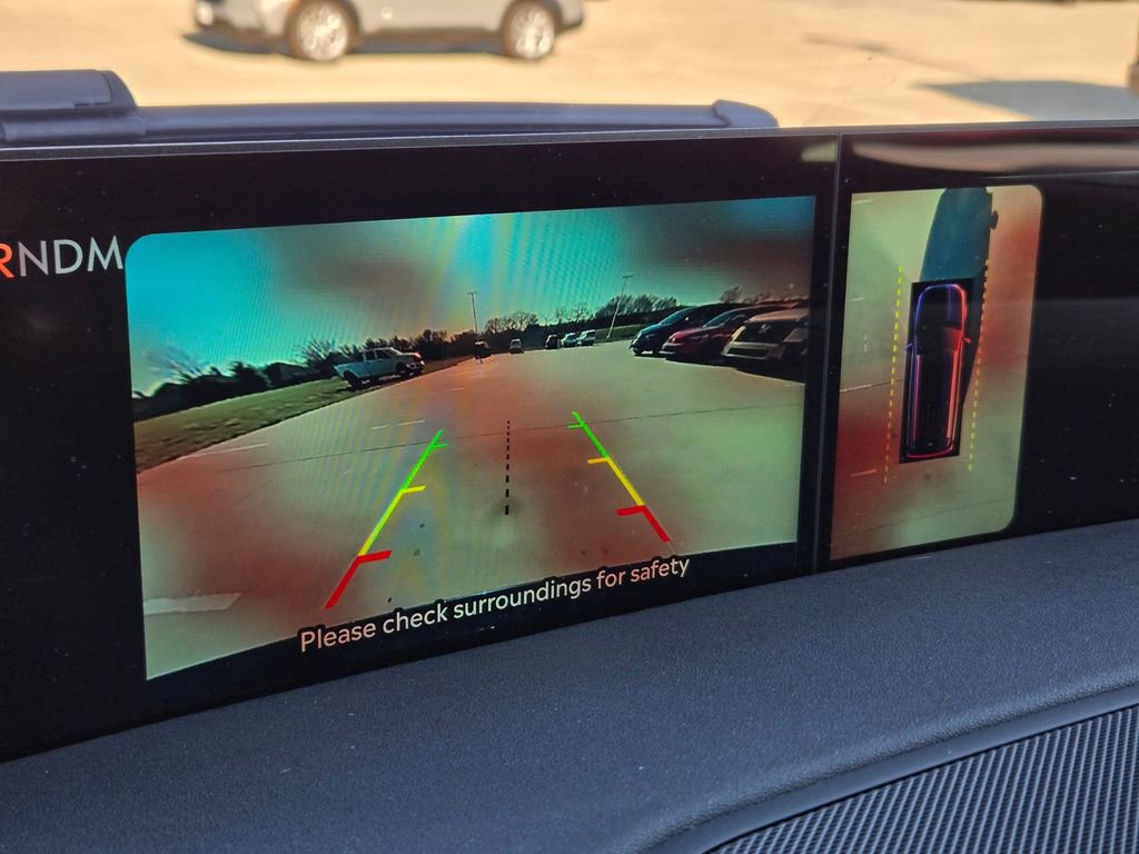 Used 2025 Lincoln Navigator Reserve image 12