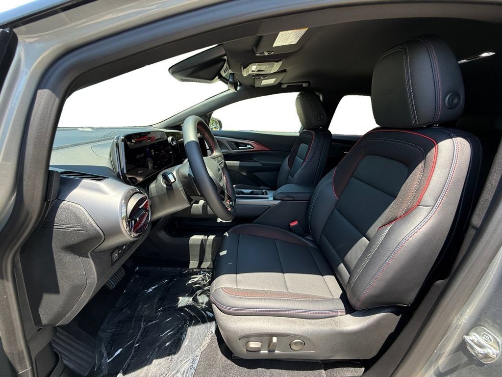 New 2026 Chevrolet Equinox EV RS FWD image 9