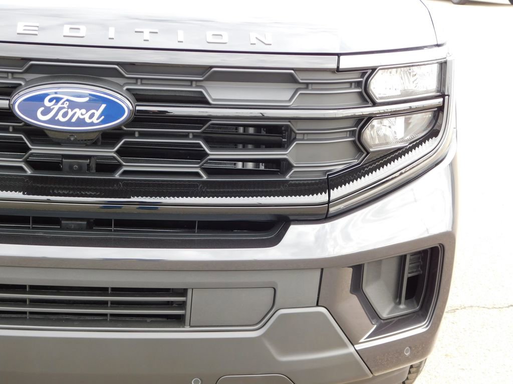 New 2026 Ford Expedition Max Active image 9