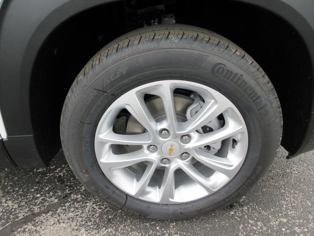 New 2026 Chevrolet TrailBlazer LS w/ LS Convenience Package FWD image 17