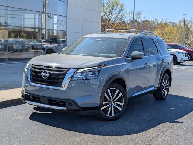 Used 2023 Nissan Pathfinder Platinum w/ Cargo Package