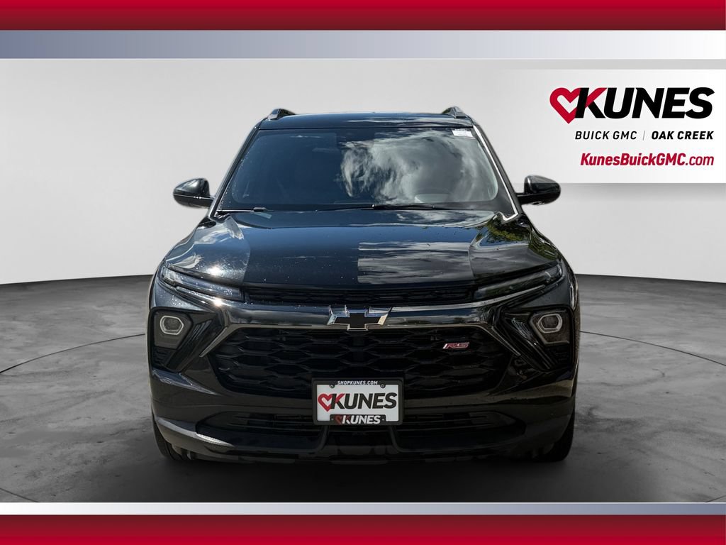 Used 2024 Chevrolet TrailBlazer RS w/ Convenience Package FWD image 3