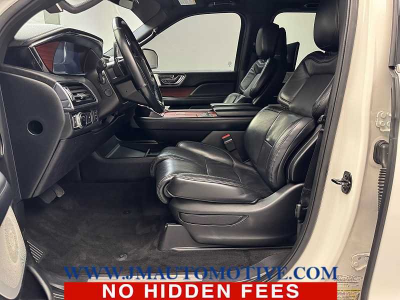 Used 2021 Lincoln Navigator Reserve AWD/4WD image 13