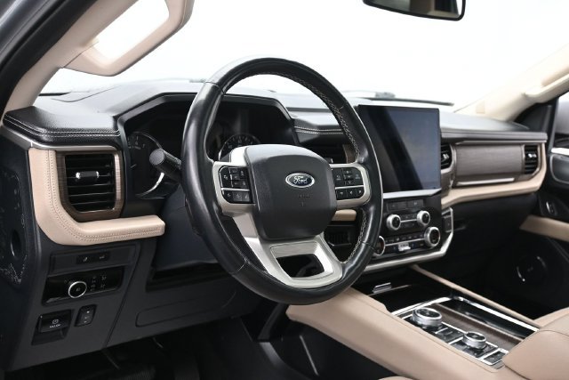 Certified 2024 Ford Expedition Max Limited AWD/4WD image 16