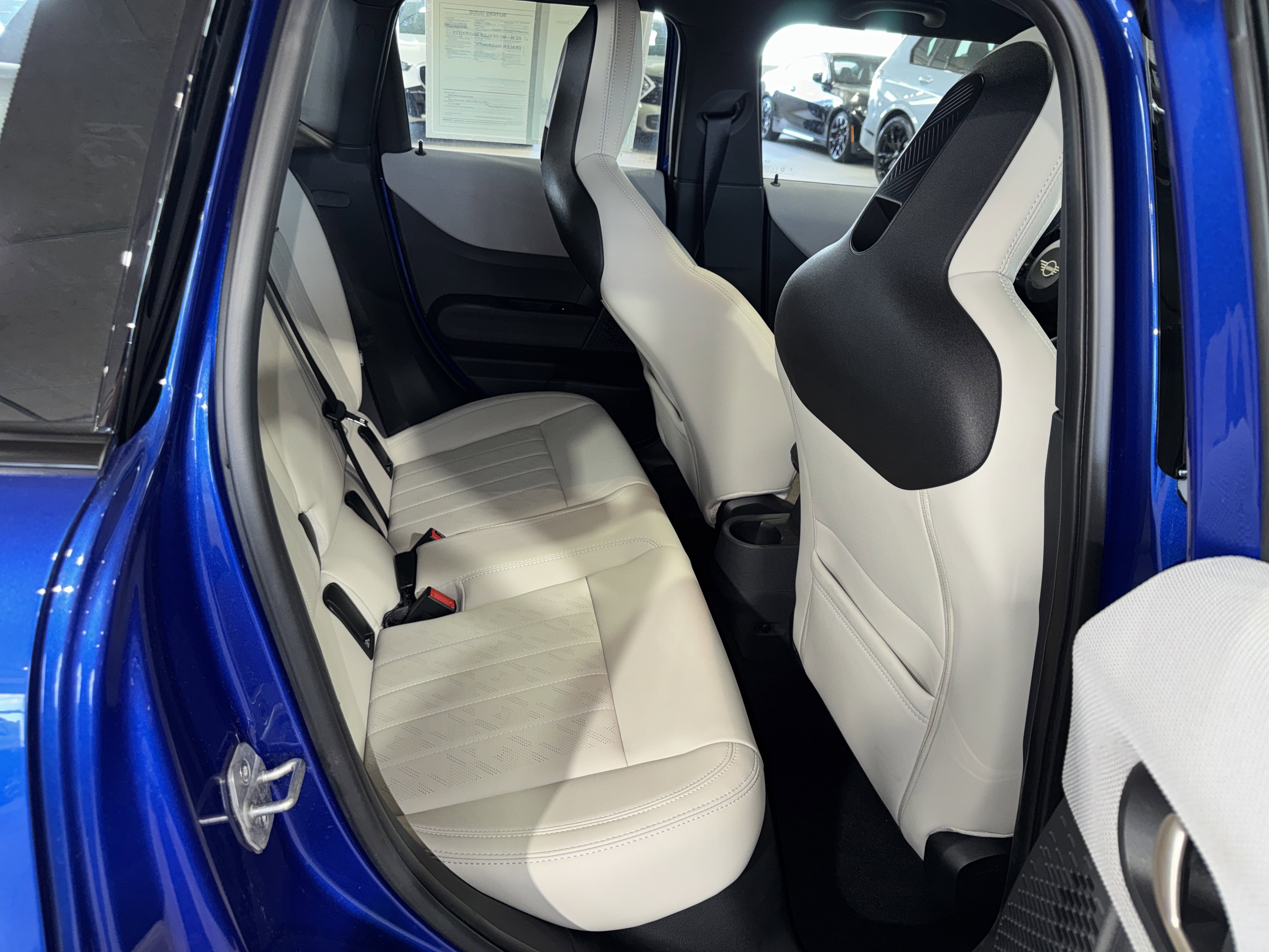Used 2025 MINI Cooper S FWD image 12