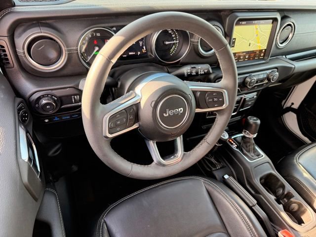 Used 2023 Jeep Wrangler Unlimited Sahara w/ Cold Weather Group AWD/4WD image 20