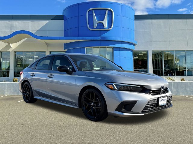 Used 2023 Honda Civic Sport image 1
