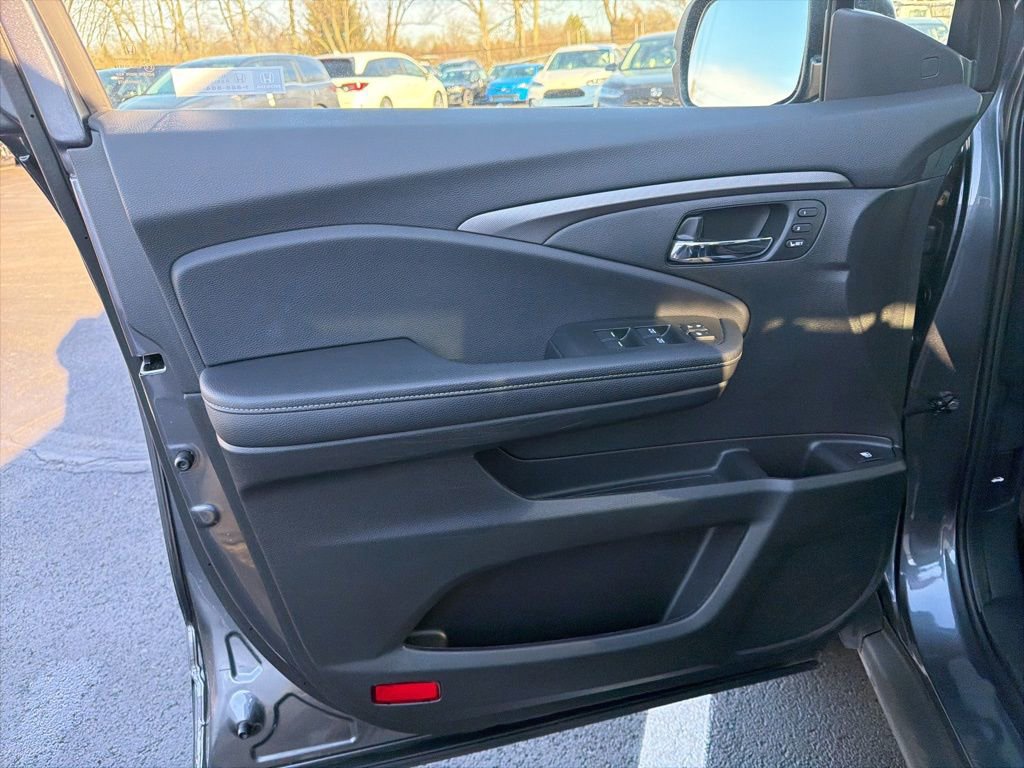 Certified 2023 Honda Ridgeline RTL image 19