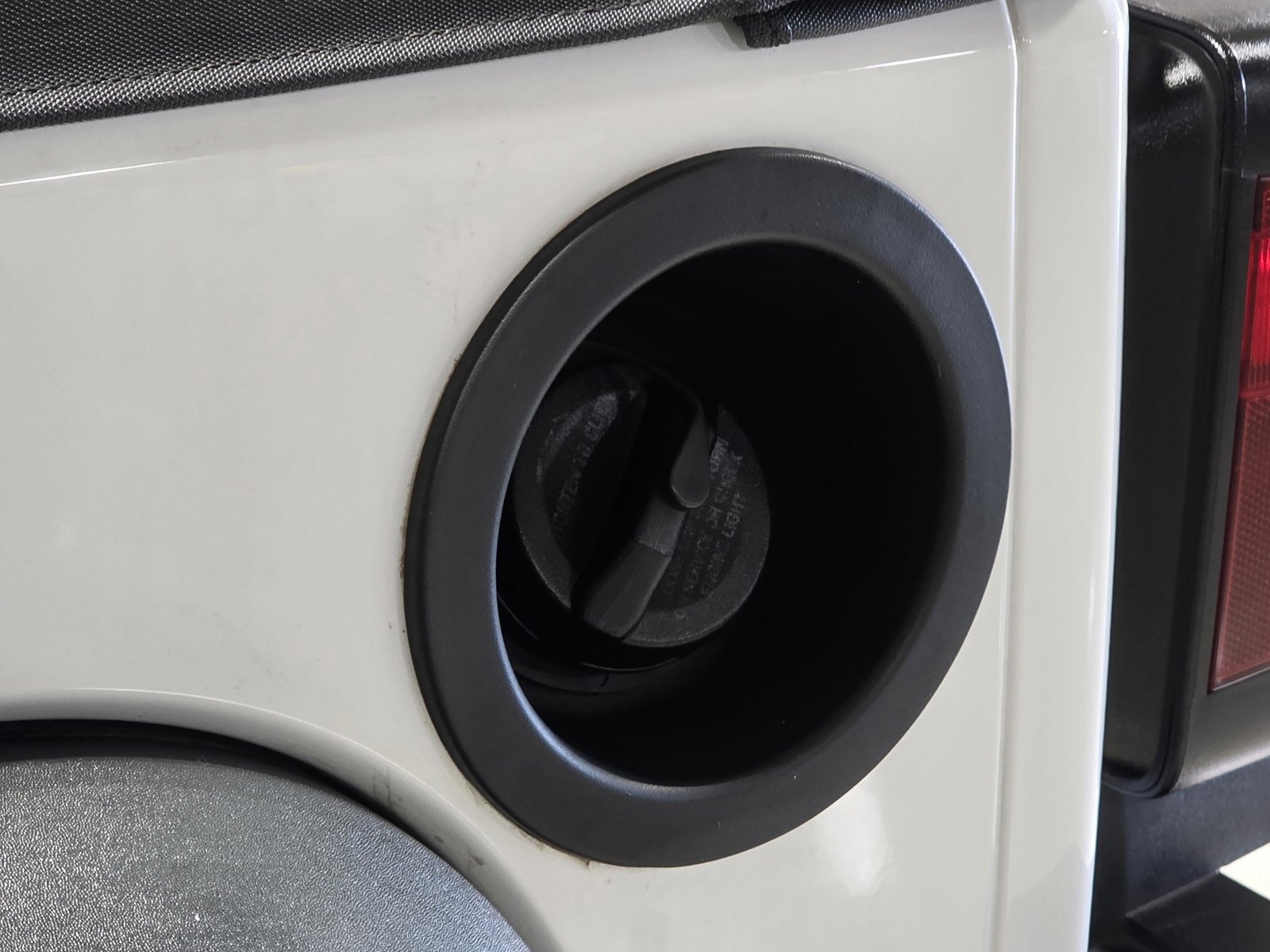 Used 2014 Jeep Wrangler Sport image 16