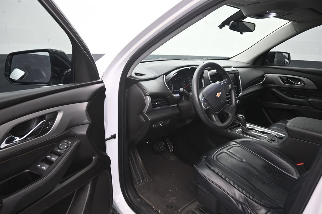 Used 2019 Chevrolet Traverse LS FWD image 11